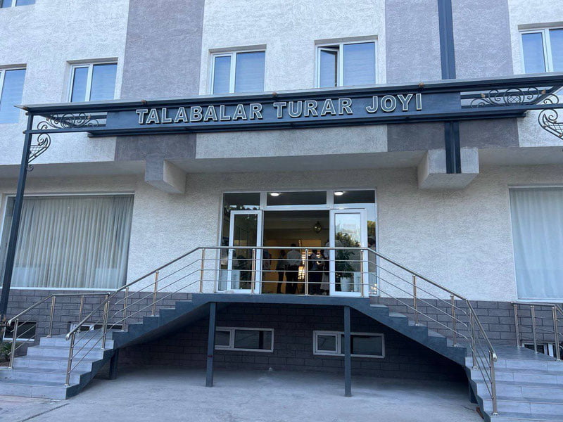 Кимлар ётоқхонада бепул туради?