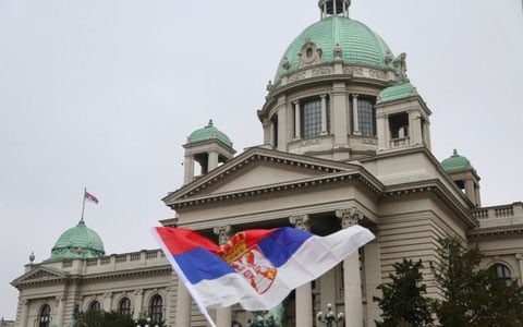Serbiya parlamenti tarqatib yuborildi