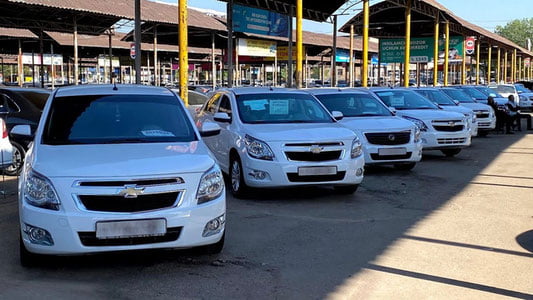 Endi 1 yilda 2 tadan ortiq mashina sotganlar soliq to‘laydi