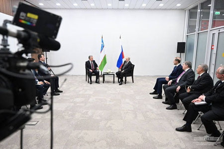 Шавкат Мирзиёев Владимир Путин билан учрашув ўтказди