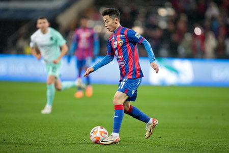 Файзуллаев фаолиятини Испанияда давом эттириши мумкин