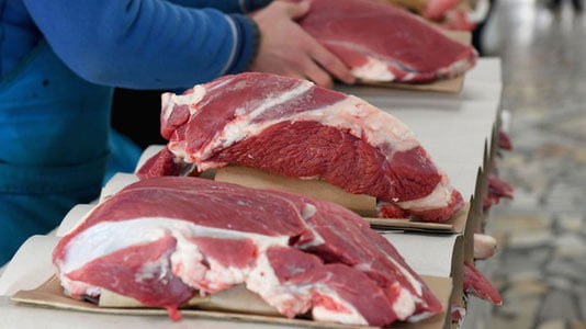 Пиёз 3 минг, гўшт 85 минг сўм: "Чорсу" бозорида нархлар ўрганилди