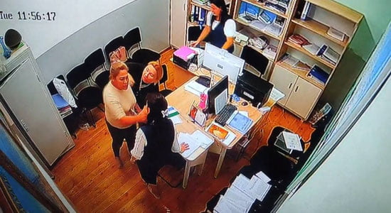 Тошкентда болани калтаклаган ўқитувчи қамалди