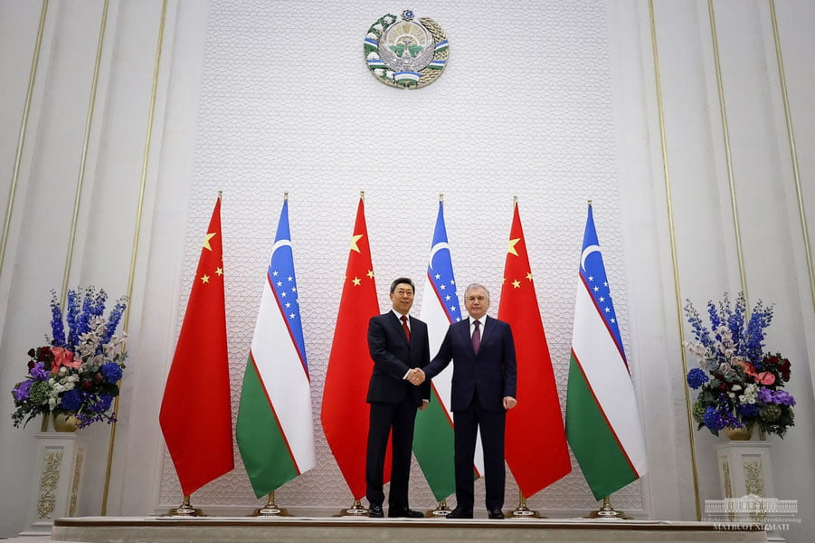 Шавкат Мирзиёев Хитой Коммунистик партияси Марказий қўмитаси Сиёсий бюроси аъзоси билан учрашув ўтказди