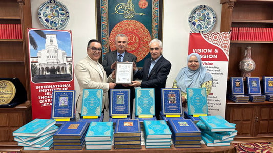 Малайзиядаги қадимий қўлёзмаларнинг нусхалари Ўзбекистонга келтирилади