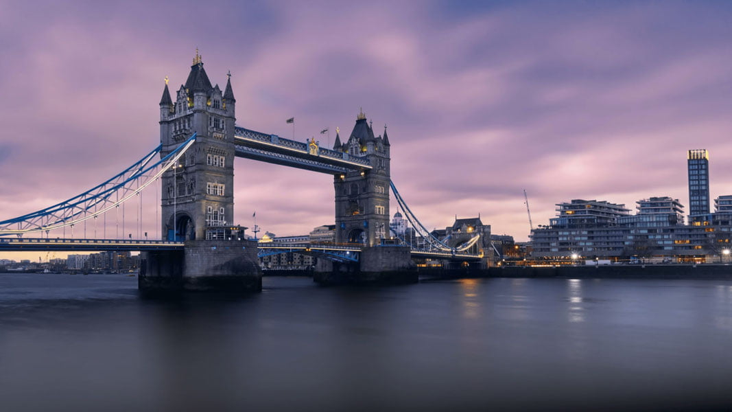 Буюк Британия агентлиги ўзбекистонликларни ишга олиб кетмоқчи