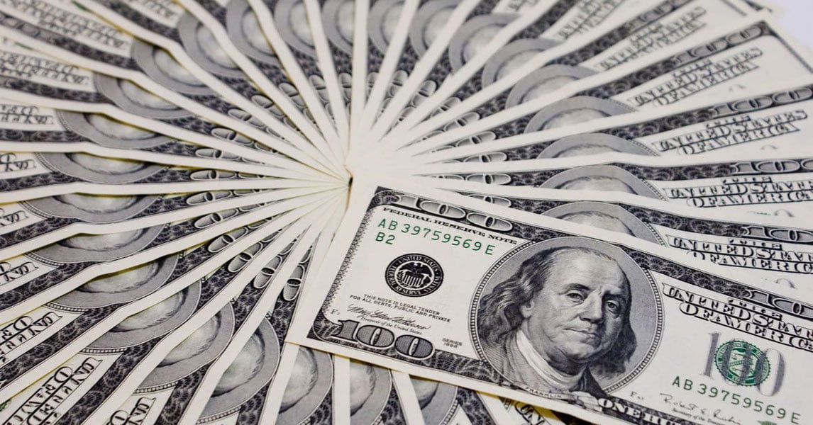 Долларнинг расмий курси пастлади