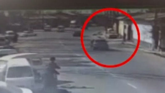 Наманганда Lacetti пиёдани уриб юборди