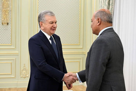 Shavkat Mirziyoyev xalqaro maslahatchi Suma Chakrabarti bilan uchrashdi