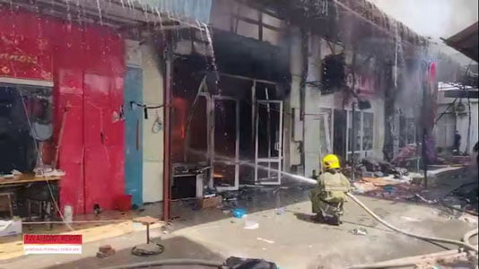 Жиззахда чойхоналардан бири ёниб кетди