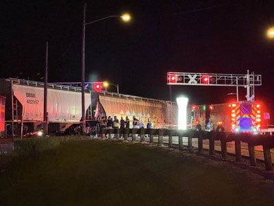 AQShda yuk poyezdi odamlarni urib yubordi