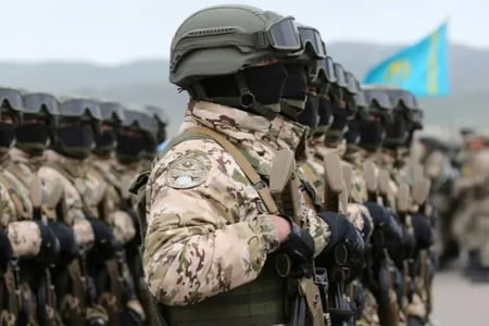 Qozog‘iston hududiy mudofaaga tayyorlanmoqda