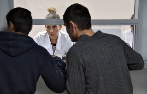 Нилов: “Мигрантлар муаммо эмас, ечим билан келиши керак”