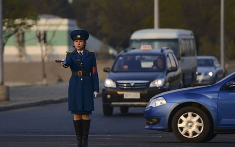 Шимолий Кореяда аёлларга машина ҳайдашга рухсат берилди