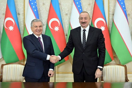 Shavkat Mirziyoyev va Ilhom Aliyev telefon orqali muloqot qildi