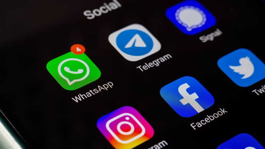Rossiyada WhatsApp va Telegram bloklanmoqda