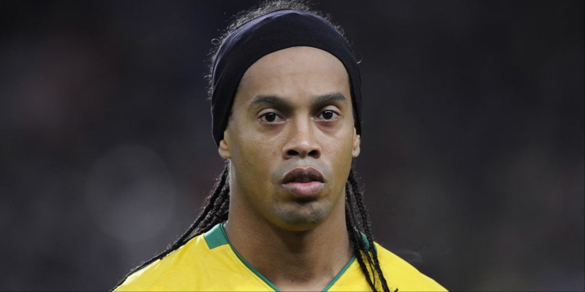 Футбол афсонаси Роналдиньо Тошкентга келади