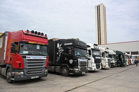 Озарбайжондан Украинага навбатдаги инсонпарварлик ёрдами юборилди