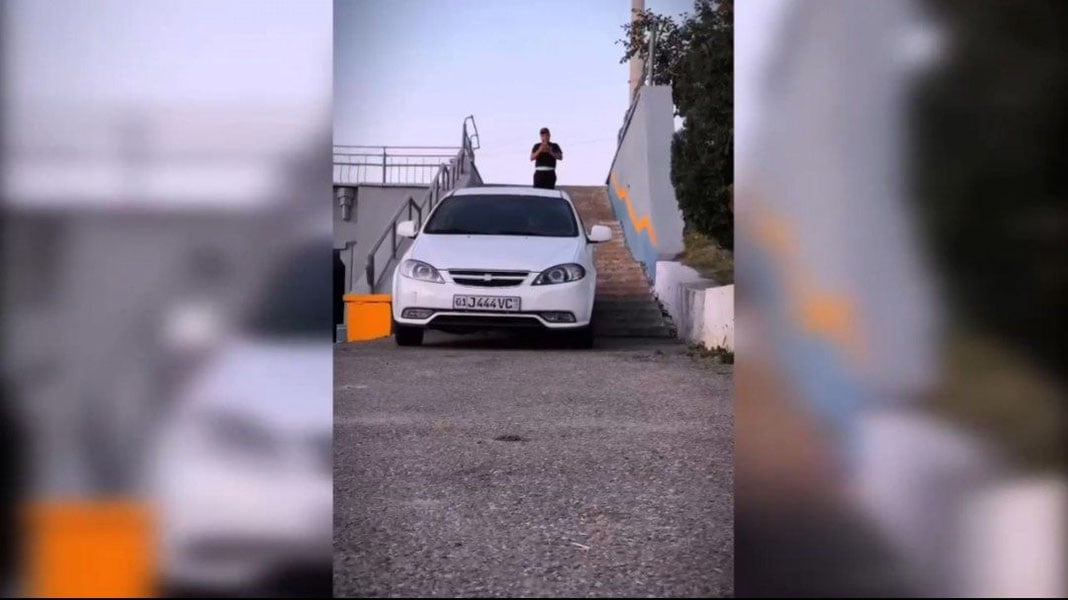 Toshkentda zinapoyada avtomobil haydagan blogerlar aniqlandi