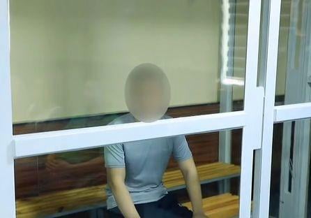 Жиззахда 19 ёшли йигит экстремистик материалларни тарқатгани учун қамалди