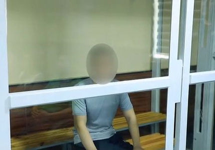 Жиззахда 19 ёшли йигит экстремистик материалларни тарқатгани учун қамалди