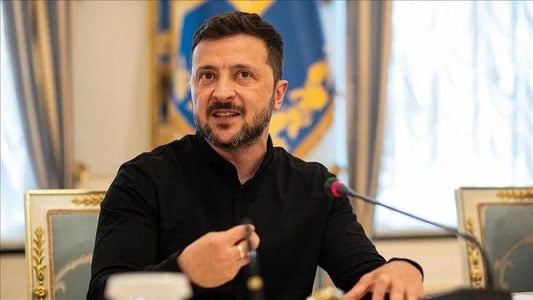 Зеленский: Россия вақтни чўзиб, АҚШ санкцияларидан қочмоқчи