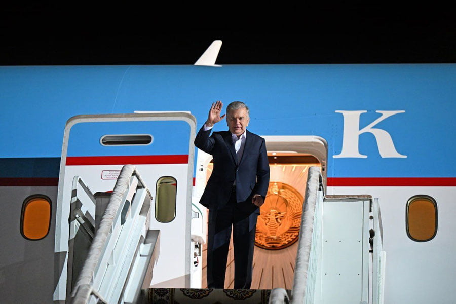 Шавкат Мирзиёевнинг Туркманистонга амалий ташрифи якунланди