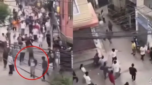 Непалда Молия вазири намойишчилар томонидан калтакланди