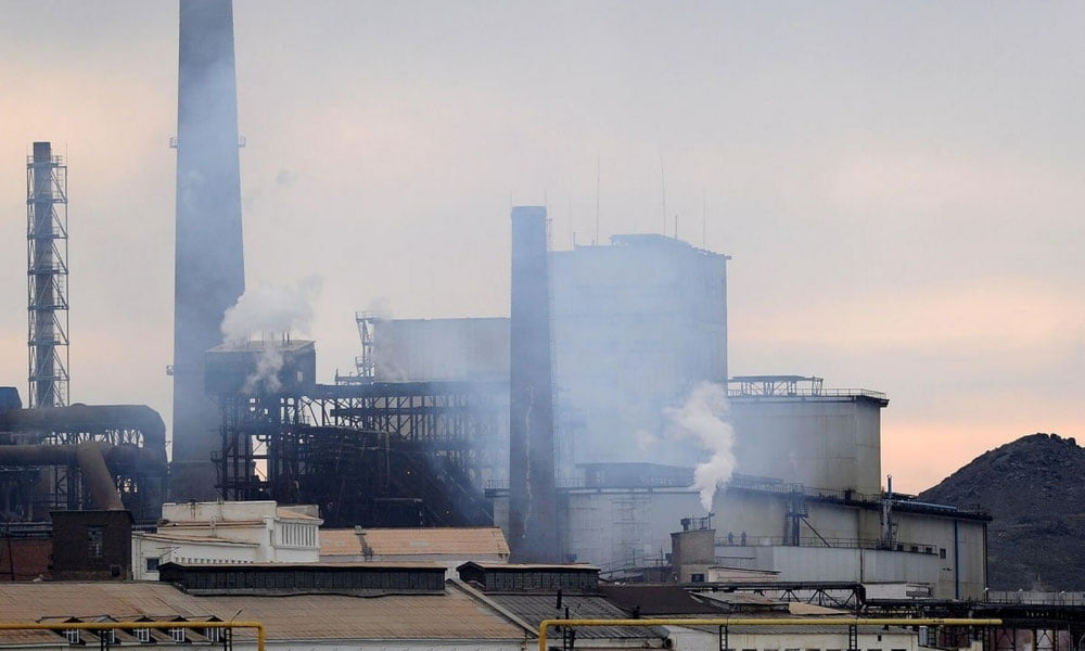 Экология вазирлиги 20 та корхона фаолиятини вақтинча тўхтатди