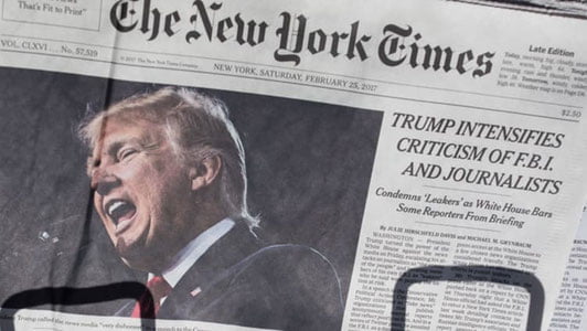 Tramp The New York Times gazetasini sudga berdi