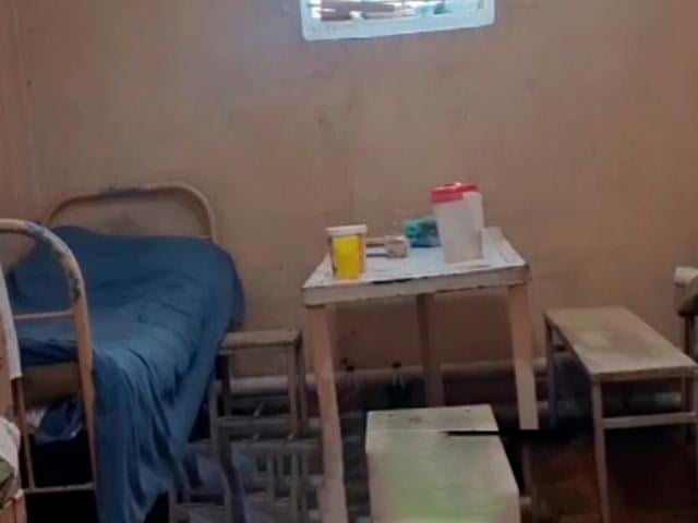 Қозонда ўзбекистонлик фуқаро 45 кун давомида изоляторда ушлаб турилди