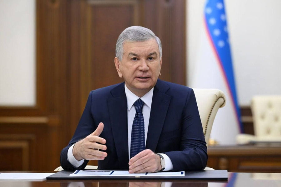 Shavkat Mirziyoyev tibbiyot tizimini rivojlantirishga oid hisobot bilan tanishdi