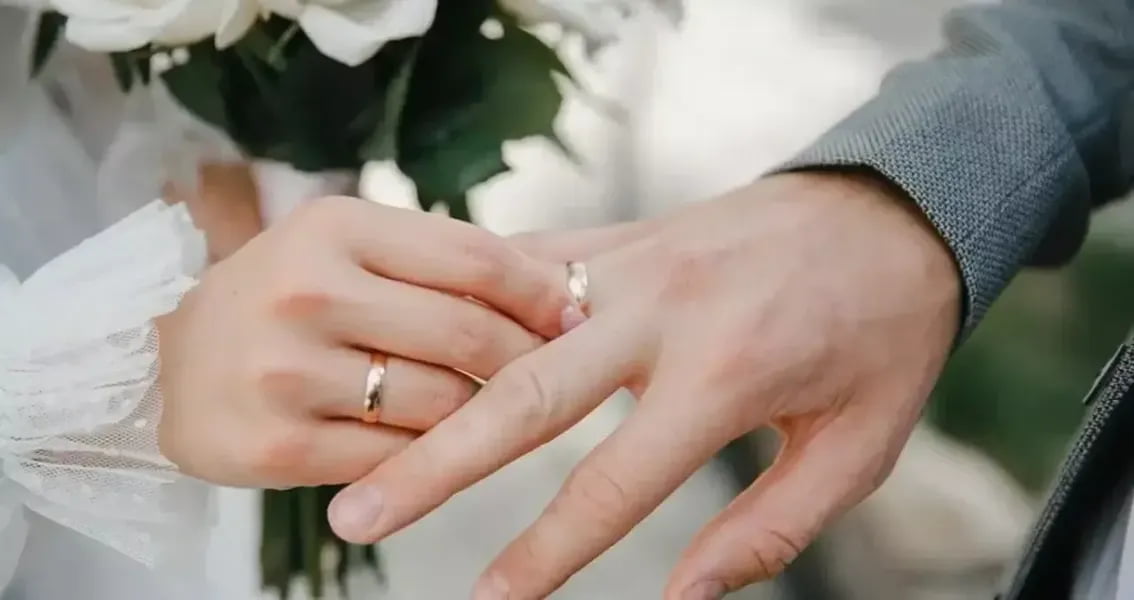 Сурхондарёда 15 ёшли қиз турмушга берилди