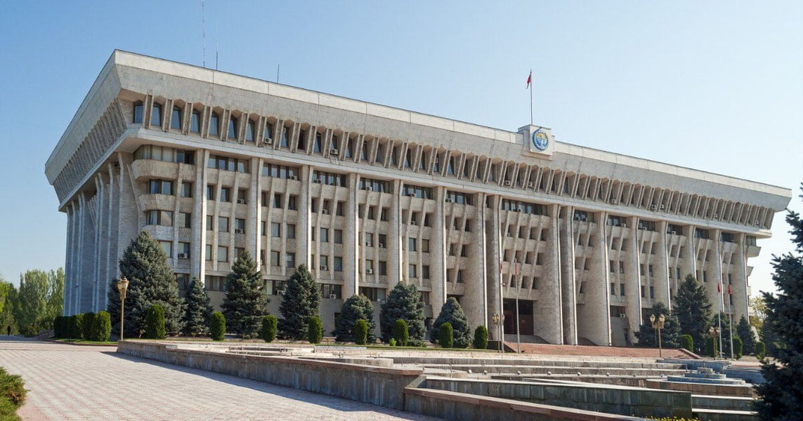 Qirg‘iziston parlamenti tarqatib yuborildi