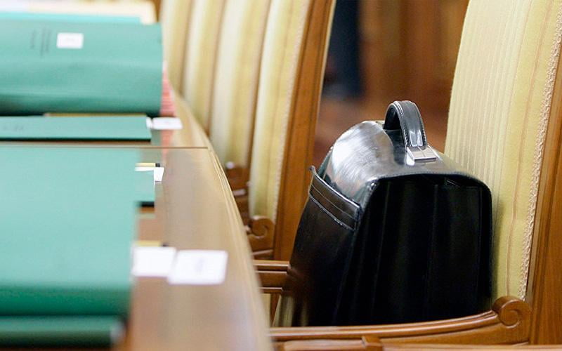 Tuman va shahar hokimliklarida o‘rinbosarlar soni qisqartiriladi