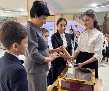 Toshkentdagi maktabda “Vaqt kapsulasi” qo‘yildi