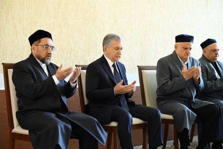 Prezident marhum Ismoil Jo‘rabekov oilasiga hamdardlik bildirdi