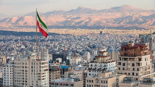 Эрон президенти пойтахтни Теҳрондан жанубга кўчириш зарурлигини билдирди