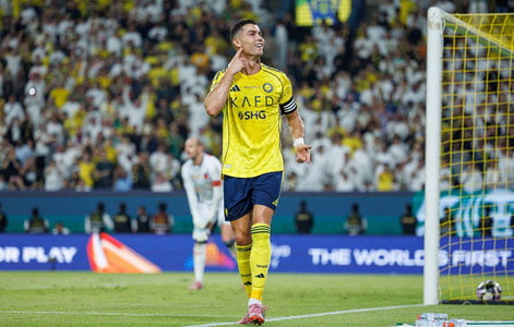 Роналду дунёдаги илк миллардер футболчига айланди