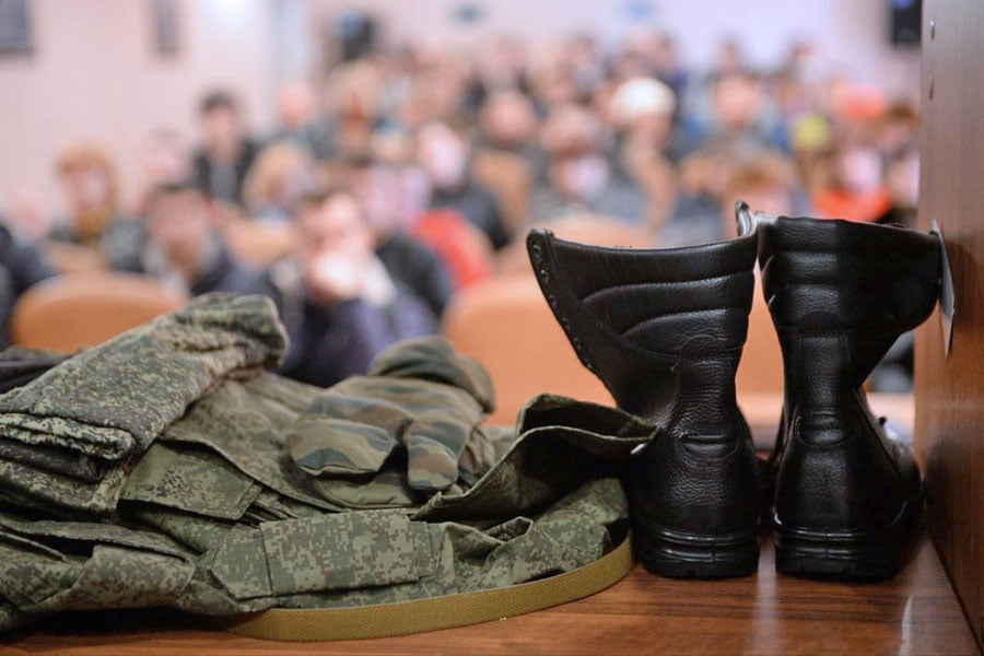 Тожикистонда 34 офицер ҳарбий қисмдан қочиб кетди