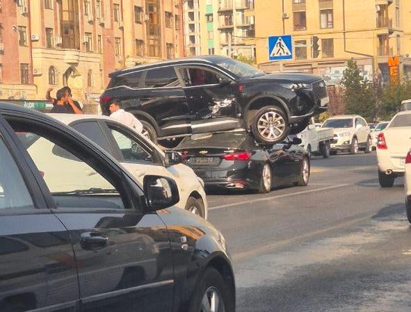 Тошкентда ноодатий ЙТҲ юз берди