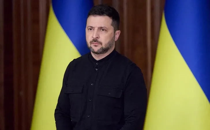 Зеленский: Украина Россия билан ўт очишни тўхтатиш музокараларига тайёр