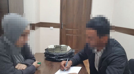 МИБ ўз уйини икки харидорга сотмоқчи бўлган шахсдан моддий зарар ундирди