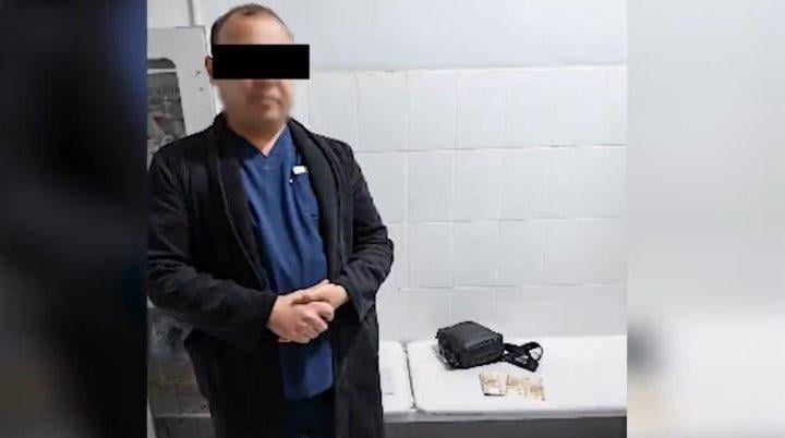 Жиззахда беморнинг операцияси учун пора талаб қилган шифокор қўлга олинди