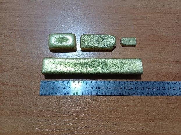 Наманганда Қирғизистондан ноқонуний олиб кирилган 1 кг дан ортиқ олтин мусодара қилинди