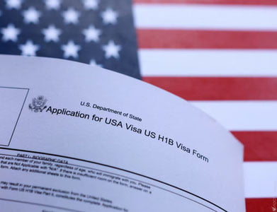 АҚШ ишчи визаси учун даъвогарларни текширишни кучайтирмоқда