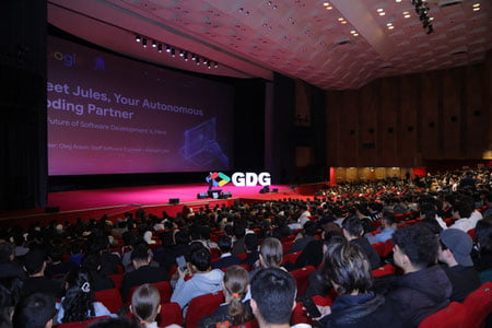 Тошкентда “GDG Tashkent DevFest 2025” технология фестивали бўлиб ўтди