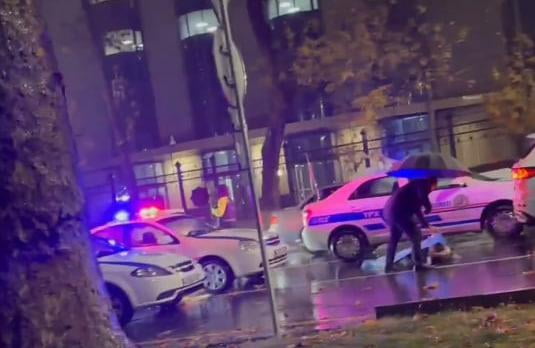 Toshkentda yo'lovchini avval avtobus urib ketdi keyin avtomobil bosib ketdi