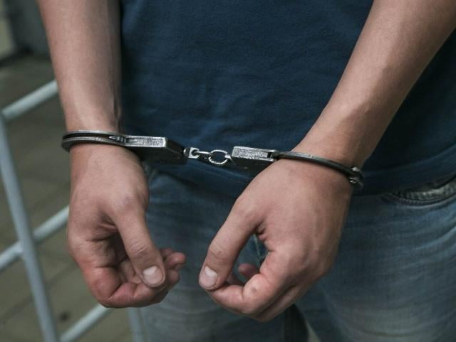 Тошкентда онасини ўлдирган эркак 15 йилга қамалди