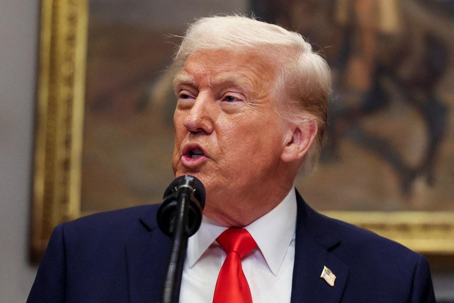 АҚШ Гренландияни Россия ва Хитойдан олдин қўлга киритиши керак — Трамп